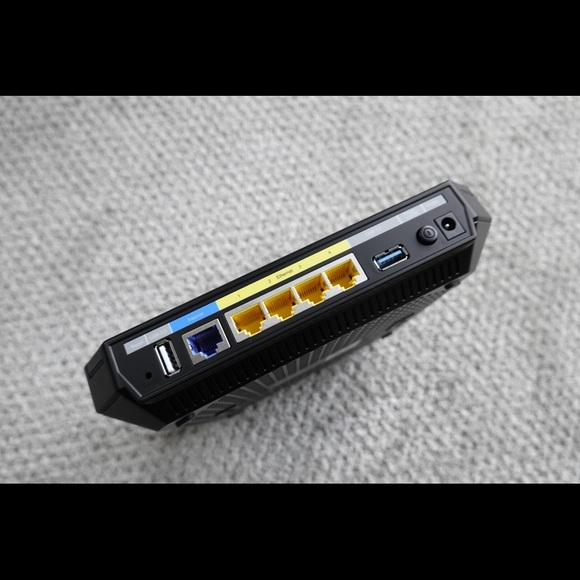 TP-Link Archer C3200 WIFI Router - Picture 5 of 8